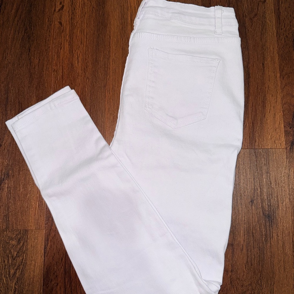 White Skinny Jeans